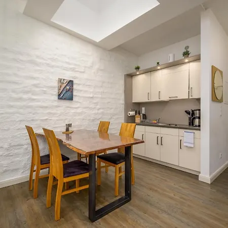 Apartment Arbio I Design In Bayerischer Leipzig